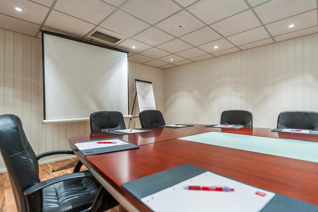Thon Partner Hotel Central Elverum Ngoại thất bức ảnh